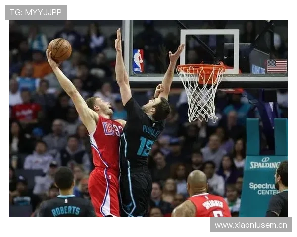 西亚卡姆挡拆制造错位提升效率，领先联盟同位置内线表现明显